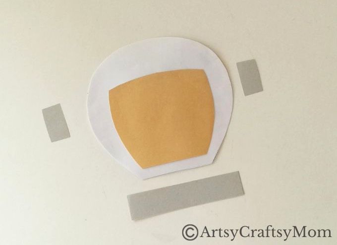If you'd like your own little astronaut to play with, we've got a cute little toilet paper roll astronaut craft for you! Comes with a little moon to explore!