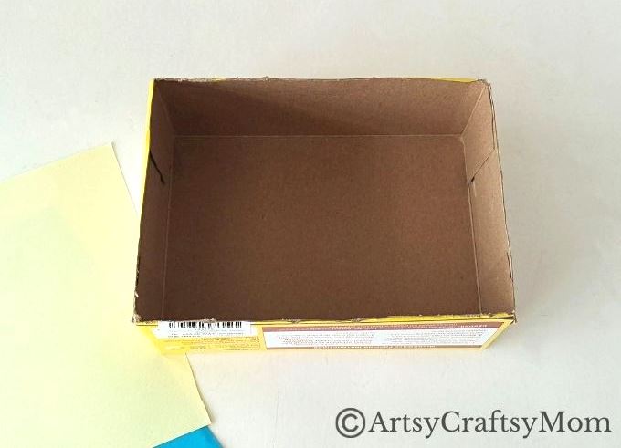 Celebrate the wonderful diversity of ocean life as you make this beautiful cardboard box underwater diorama, filled with colorful fish and plants!