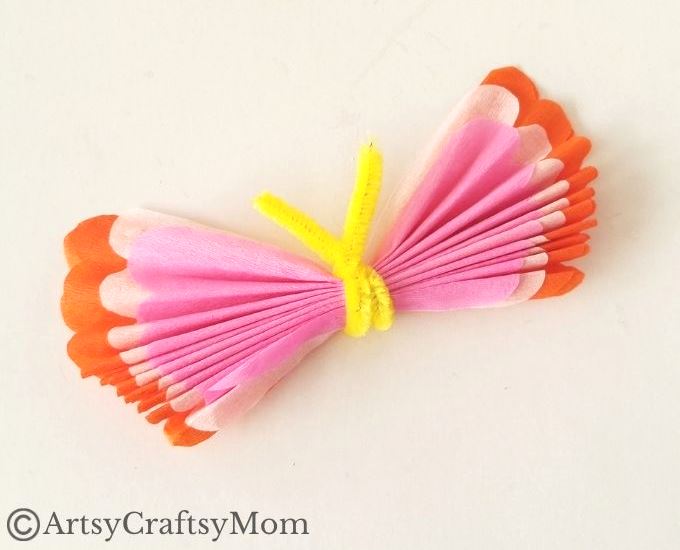 It's amazing how easily colored tissue paper transforms into a gorgeous butterfly, with some help from a pipe cleaner! Perfect for beginner crafters!